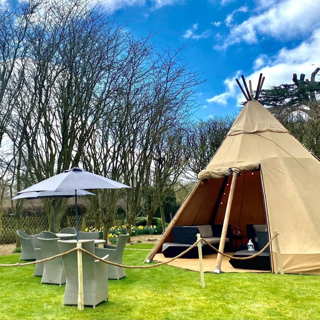 Fawsley Hall Tipi Dining